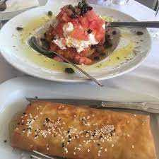 Η ΚΥΡΑ ΑΘΗΝΑ