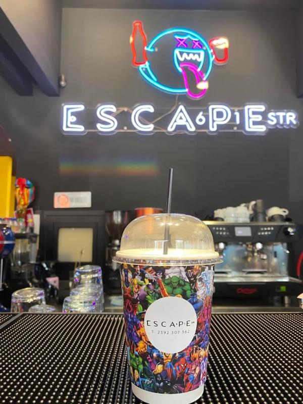 ΚΑΦΕΤΕΡΙΑ CAFE ESCAPE61STR. ΠΛΑΓΙΑΡΙ ΘΕΣΣΑΛΟΝΙΚΗ ΛΕΚΚΑΣ ΑΣΤΕΡΗΣ