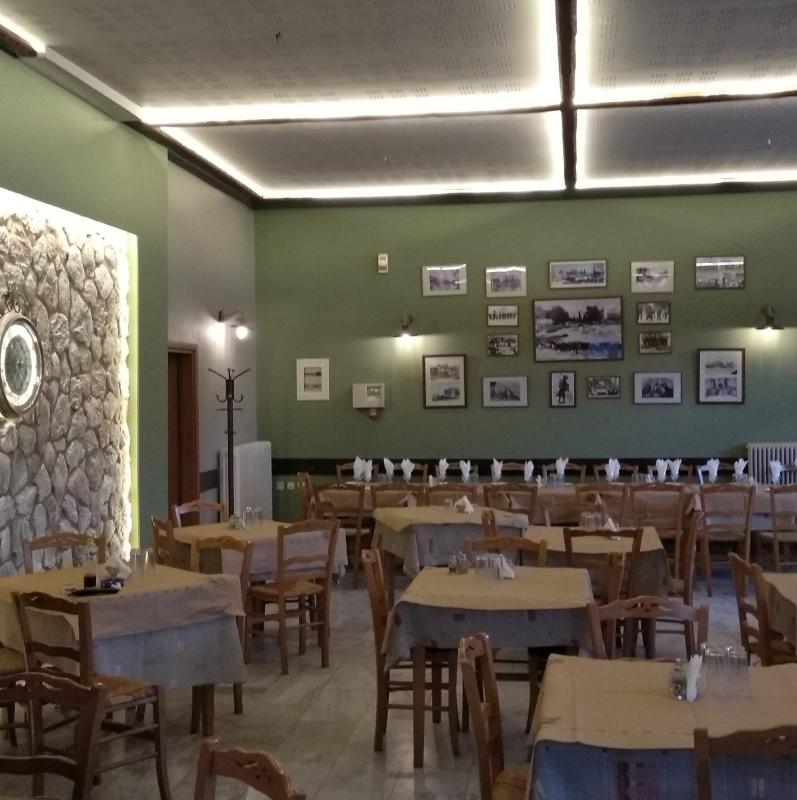 ΕΣΤΙΑΤΟΡΙΟ ΤΑΒΕΡΝΑ ΤΟ ΜΕΡΑΚΙ ΑΜΠΕΛΩΝΑΣ ΛΑΡΙΣΑ